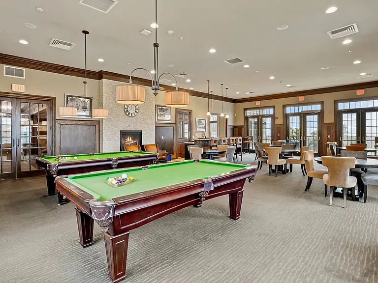 25 Brentwood Cir #25 — Photo 35