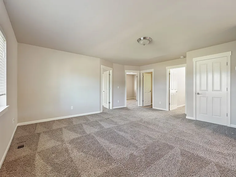 4335 17th Way NE — Photo 30