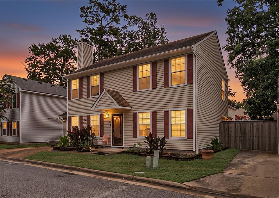 1st image of 204 Old Bridge Ct