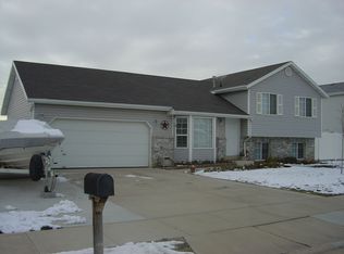 472 N 500 W, Clearfield, UT 84015