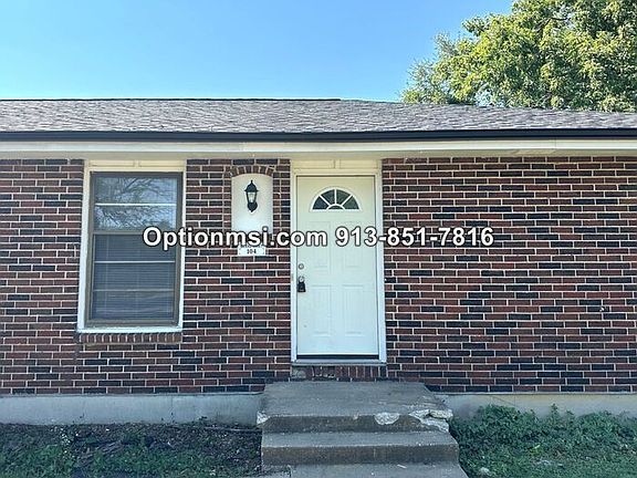 2nd image of 1007 Locust St #104