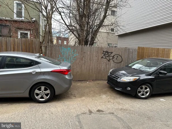 2639 Annin St, Philadelphia, PA 19146