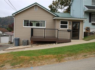 316 S 4th St, Apollo, PA 15613