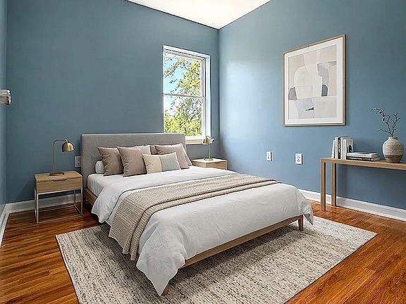 3rd image of 44 Astor St APT 3