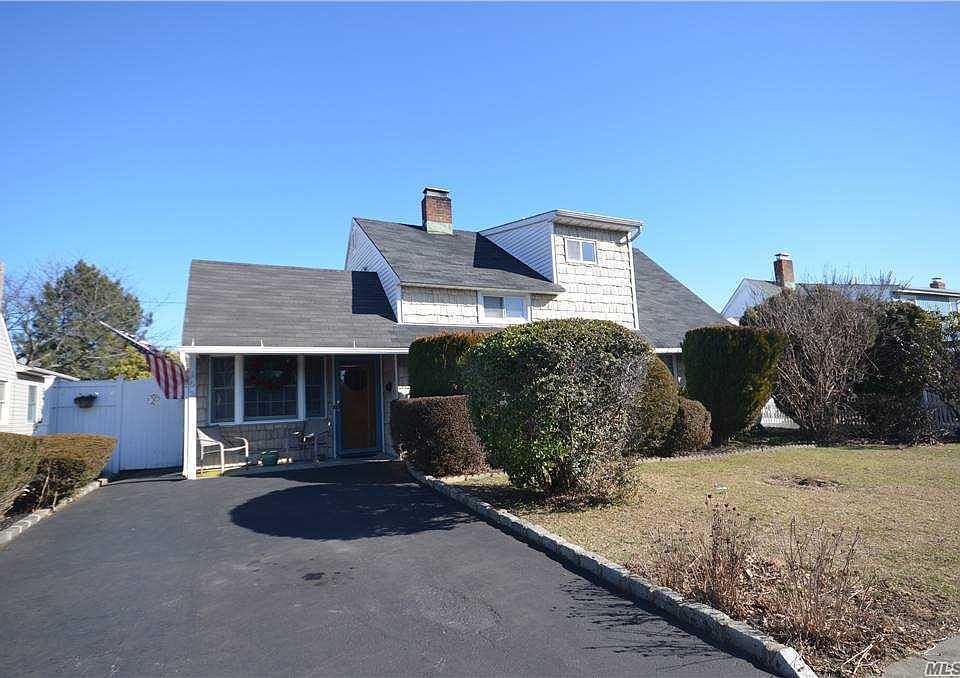 1st image of 162 Scooter Ln