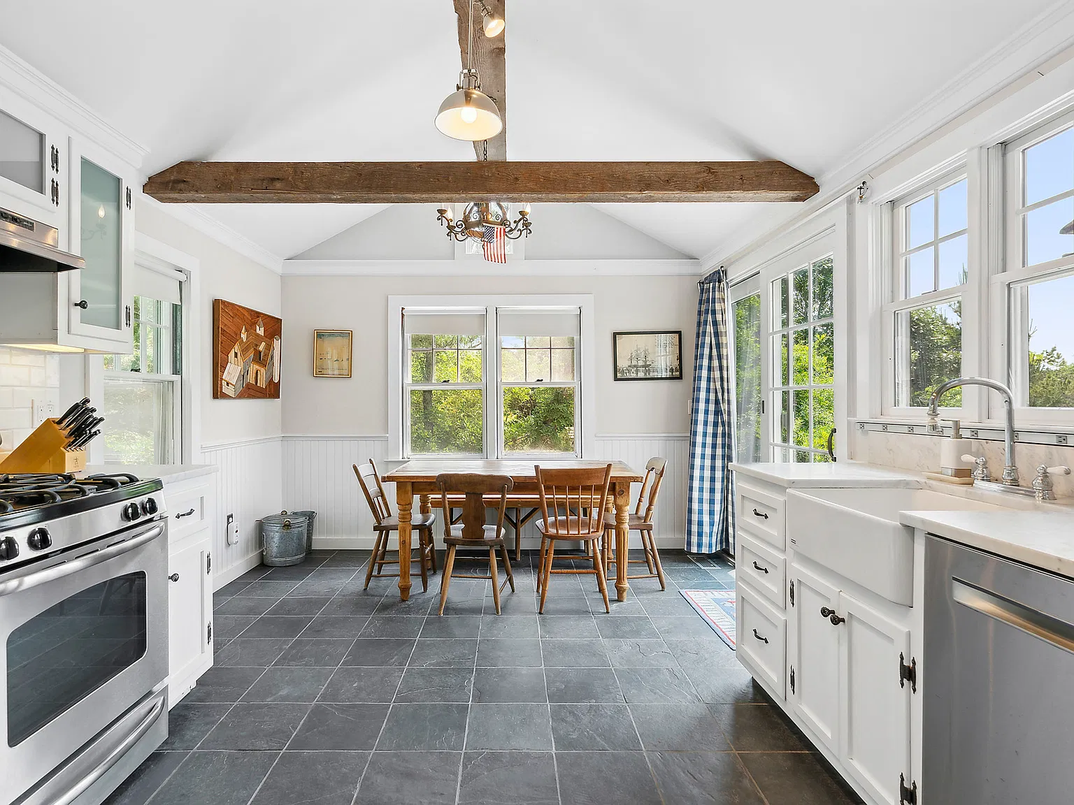 Beach Cottage in Amagansett Dunes — Photo 4