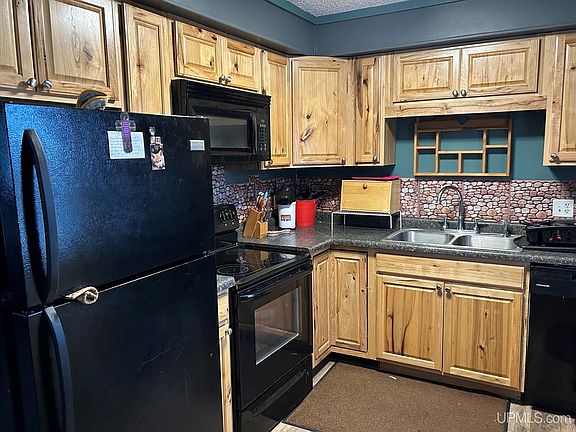 2nd image of 1000 La Rue Ct APT D-1