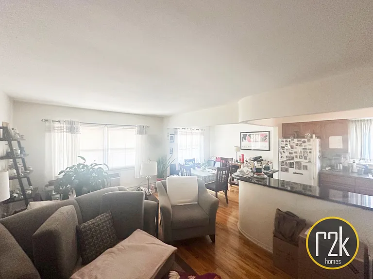 210-03 41st Ave #3 — Photo 2