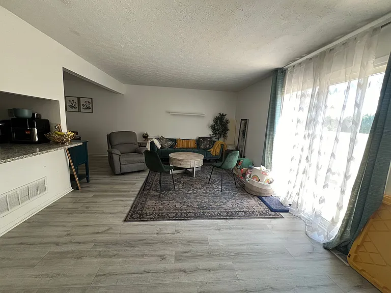 5258 Captains Ct — Photo 11