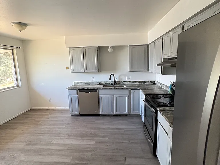 290 Cherry Hill Dr #290 — Photo 30