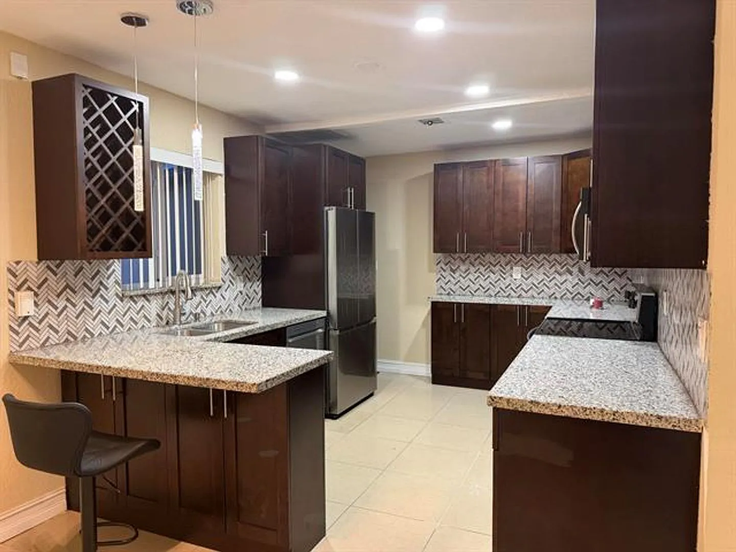 4011 SW 28th St # 4011, West Park, FL 33023 — Photo 1
