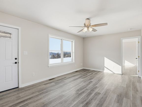 4th image of 5049 Saco Rd