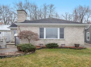 376 Barlow Cove Dr, Middleville, MI 49333