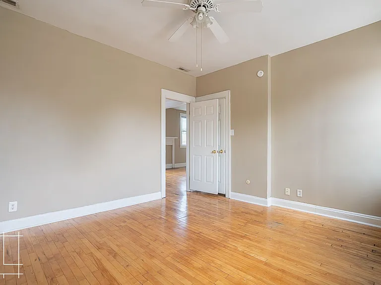 2487 Summit St #2491 — Photo 21