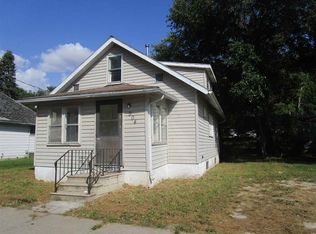 904 Linn St, Waterloo, IA 50703