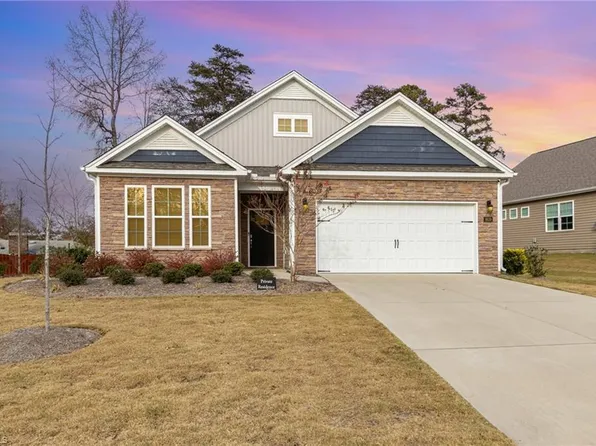 1639 Abberly Pl, Graham, NC 27253