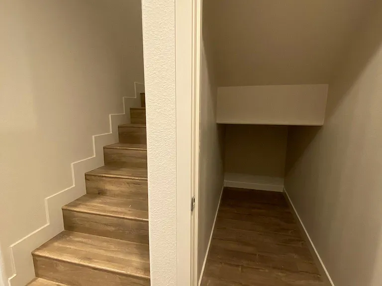 luxury vinyl flooring