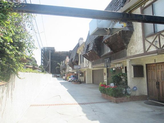 2nd image of 14120 Yukon Ave APT 8