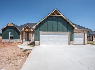 1161 Wolf Creek Dr, Blanchard, OK 73010