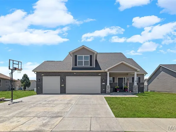 234 Beauregard Dr, Shiloh, IL 62221