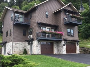 410 Tamarack Ter, Hamilton, NY 13346