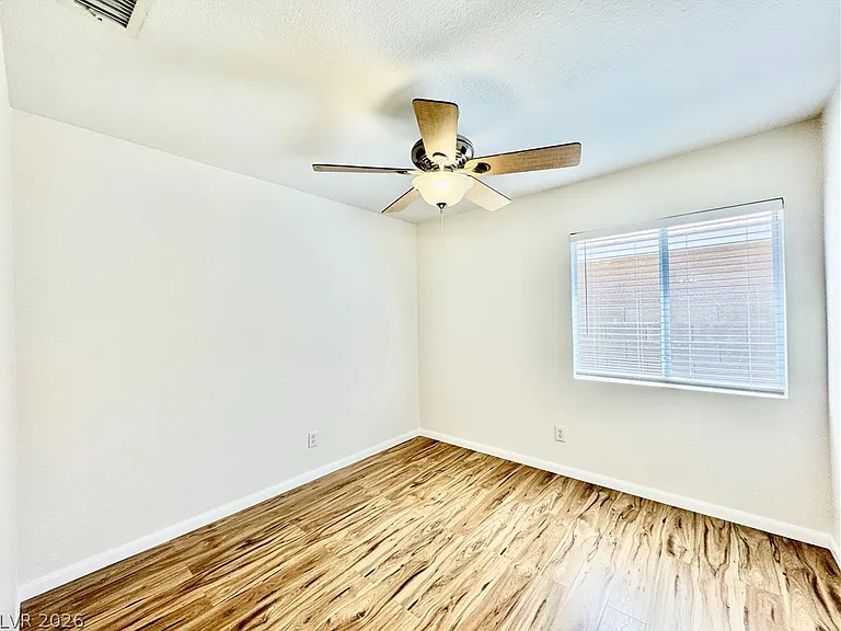 1437 Waterton Dr — Photo 18