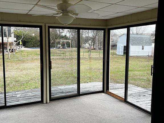 4th image of 126 Singletree Dr NW