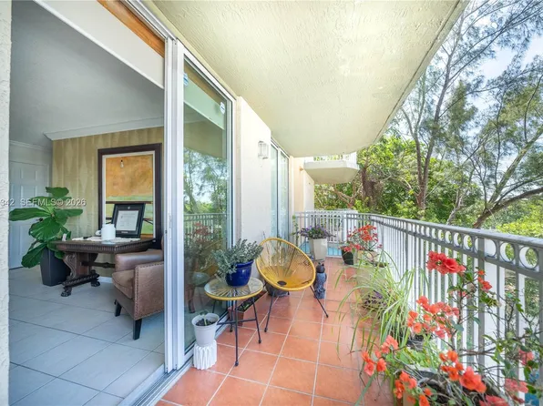 1650 Coral Way APT 507, Miami, FL 33145