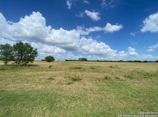 21906 N Fm 81, Hobson, TX 78117
