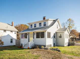 211 Long Sands Rd, York, ME 03909