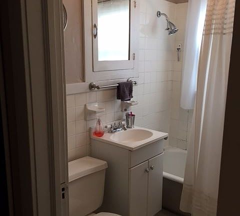 5th image of 4417 Holly St APT 1S