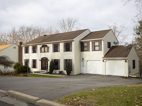 2nd image of 2509 Foxwood Ln