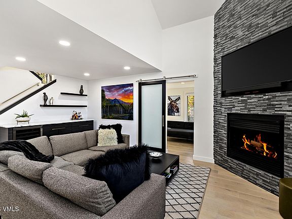 4th image of 4515 Bighorn Rd Unit F