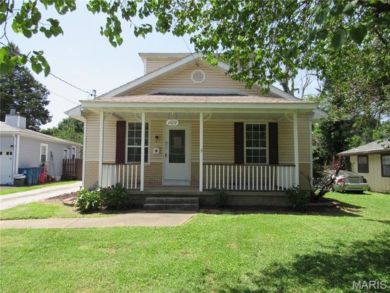 1109 Saint Clair Ave, Collinsville, IL 62234