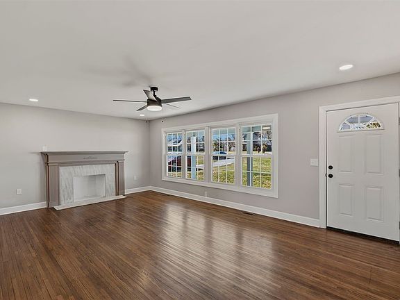 5th image of 2502 Bowling Green Rd