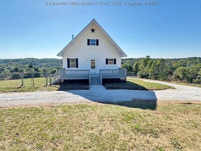 1911 Evergreen Rd, Fraziers Bottom, WV, 25082