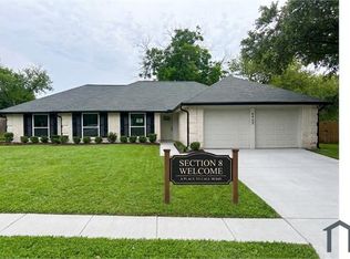 6402 Green Top Dr, San Antonio, TX 78233