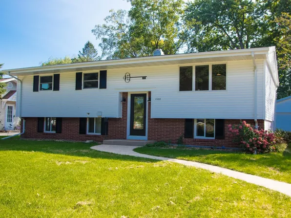 1620 S Seminole Rd, Appleton, WI 54914