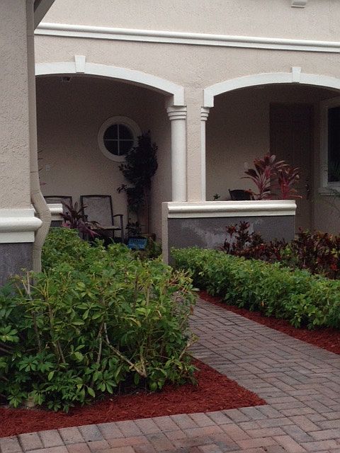 2nd image of 2131 Oakmont Dr