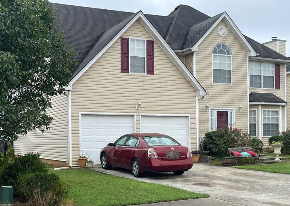 2nd image of 1220 Partridge Ln