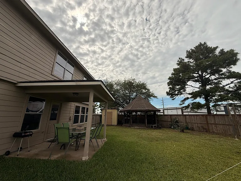 1247 Lavender Shade Ct — Photo 34