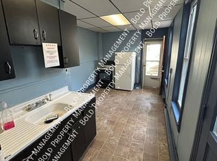 413 N 11th St #1, Reading, PA 19604