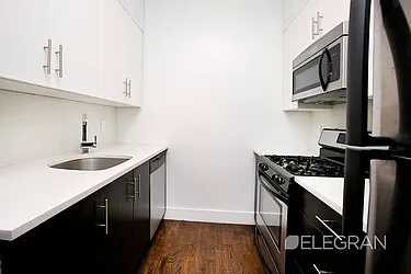 Rented by (Legacy) Elegran