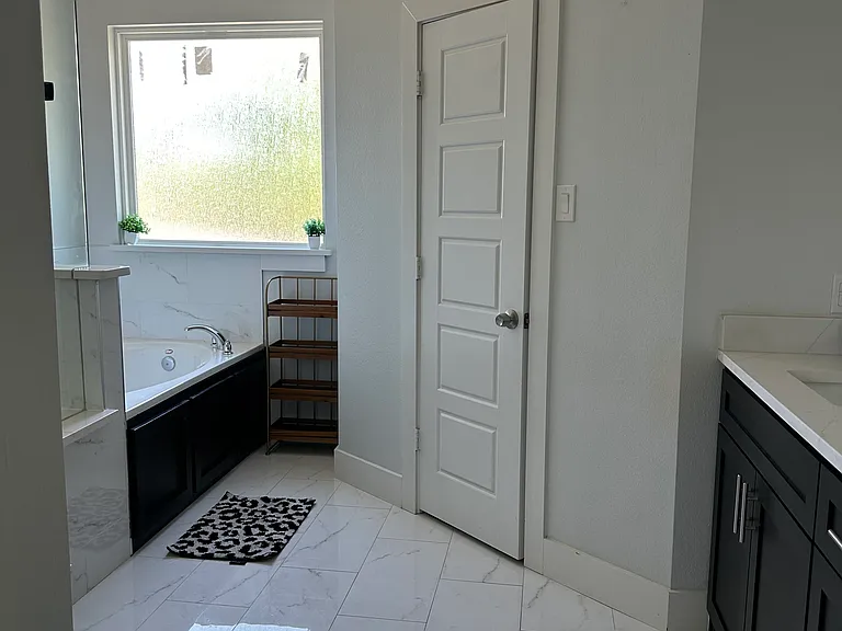 Lazy River Dr — Photo 10