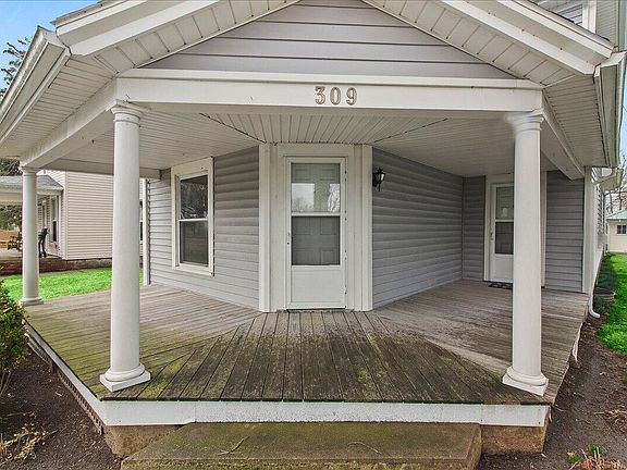 3rd image of 309 N Detroit St