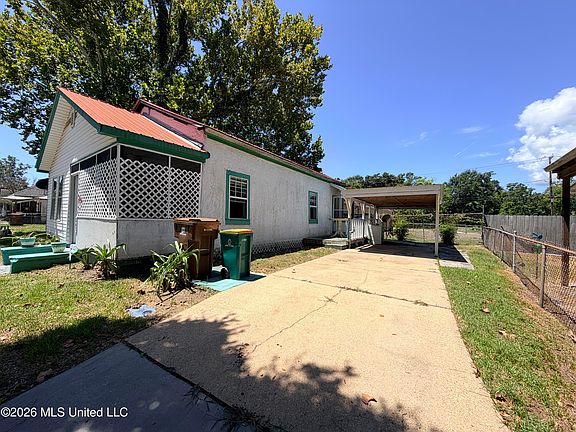 2nd image of 243 Elmer St