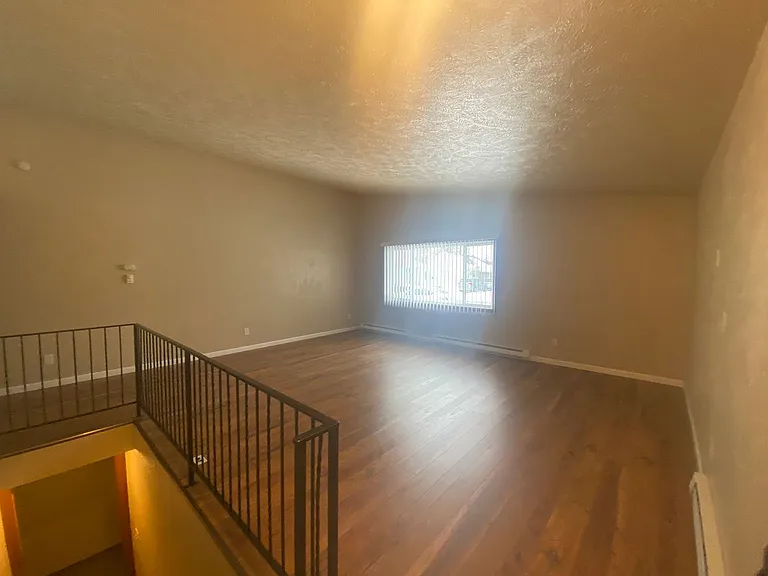 2613-2615 E Joseph Ave — Photo 5