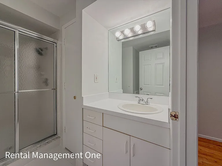5604 Haymeadow Dr — Photo 15