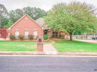 1797 Frostwood Dr, Tyler, TX 75703