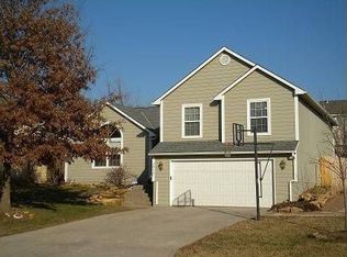 2936 Kensington Rd, Lawrence, KS 66046